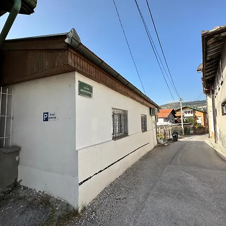 Senzor *